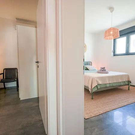 Luxi Apartment