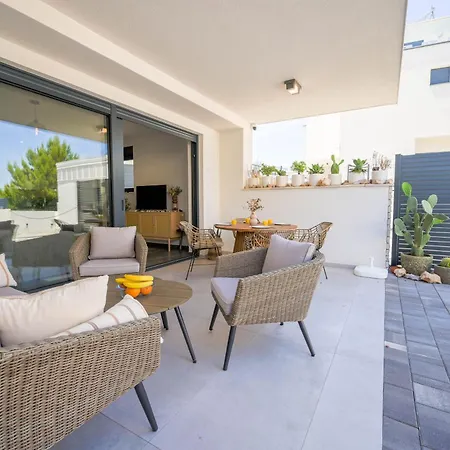 Apartment Luxi *
