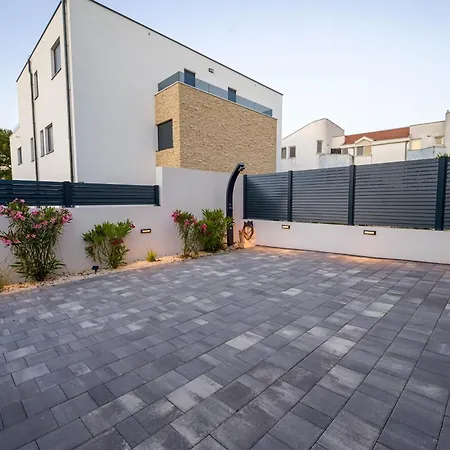 Apartment Luxi Murter